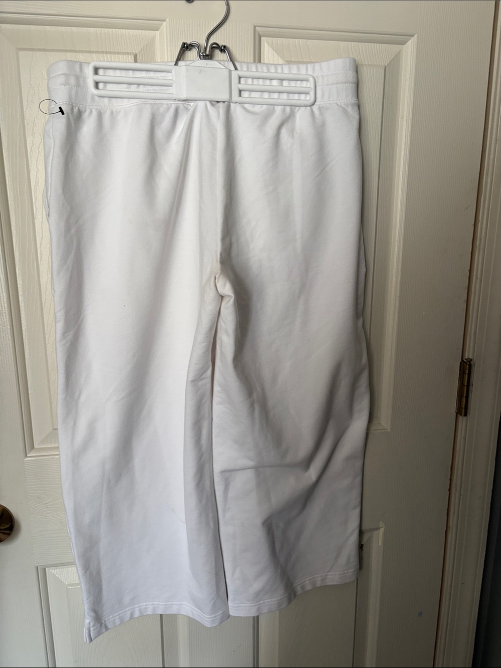 Talbots White Drawstring Capris - Picture 2 of 4